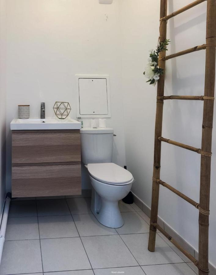 Spacieux Appart Terrasse Metro Hopital 4Pers Wifi 빌쥐이프 외부 사진