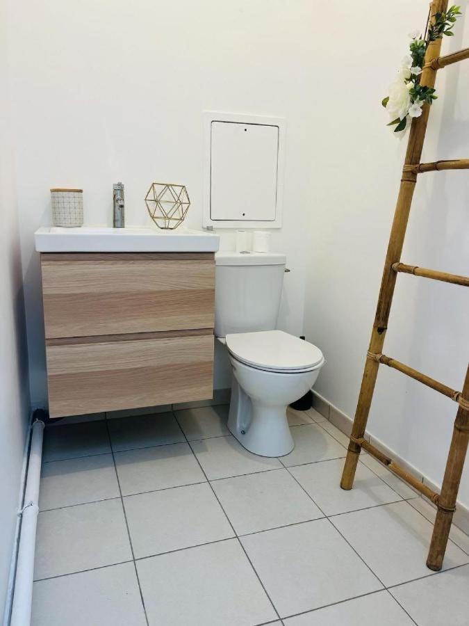 Spacieux Appart Terrasse Metro Hopital 4Pers Wifi 빌쥐이프 외부 사진