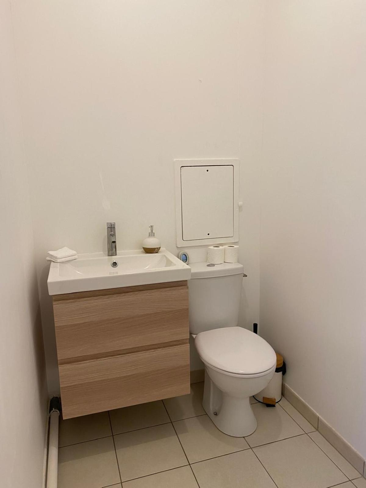 Spacieux Appart Terrasse Metro Hopital 4Pers Wifi 빌쥐이프 외부 사진